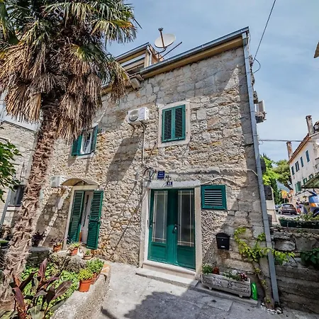 Apartman Luca Kastela Exterior photo